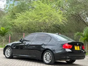 BMW 3 Series 2011 Black
