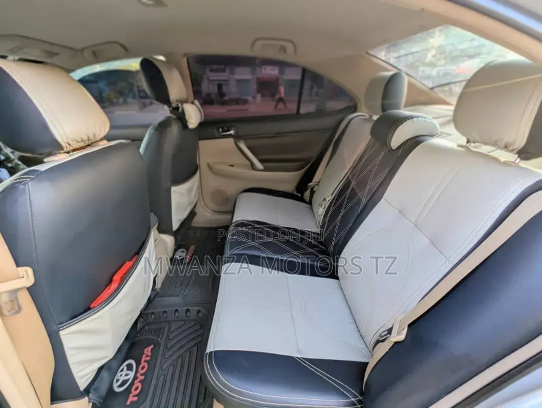 Toyota Premio 2006 Silver