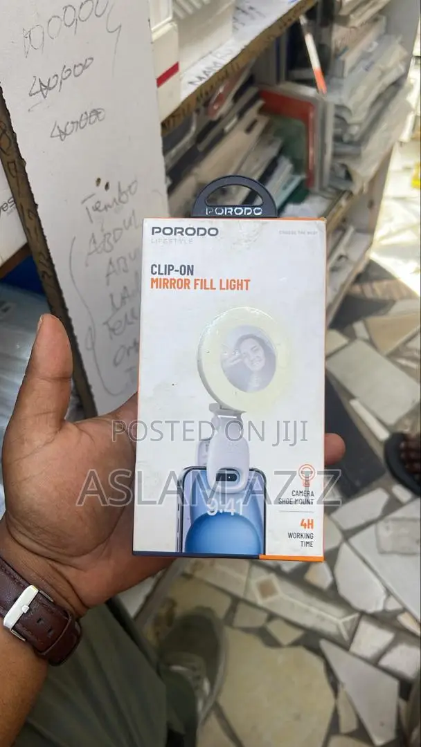 Clip on Mirror Fill Light