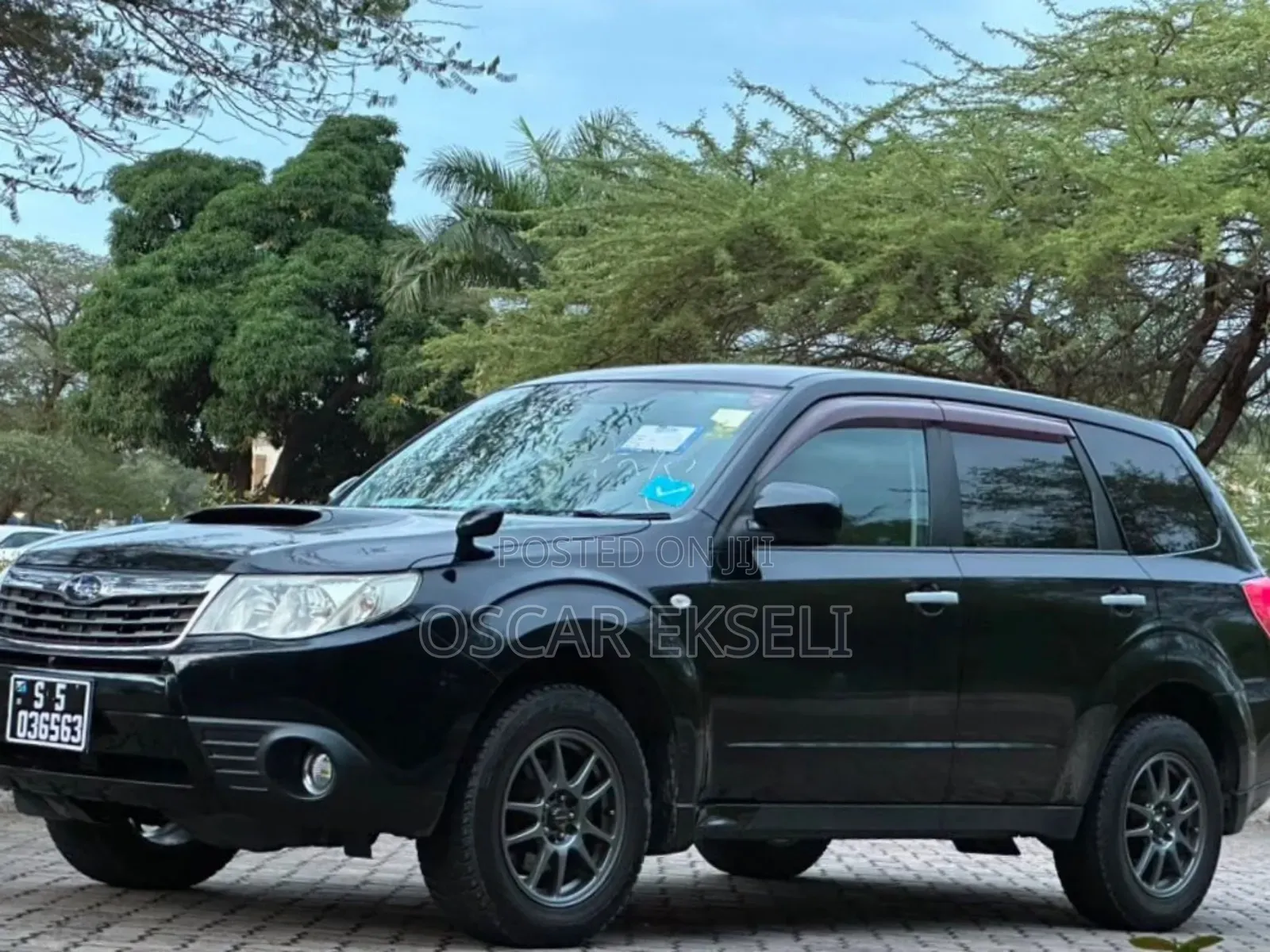 Subaru Forester 2010 Black