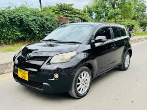 Toyota IST 2008 Black