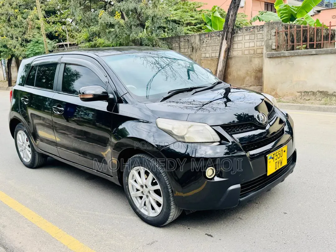 Toyota IST 2008 Black