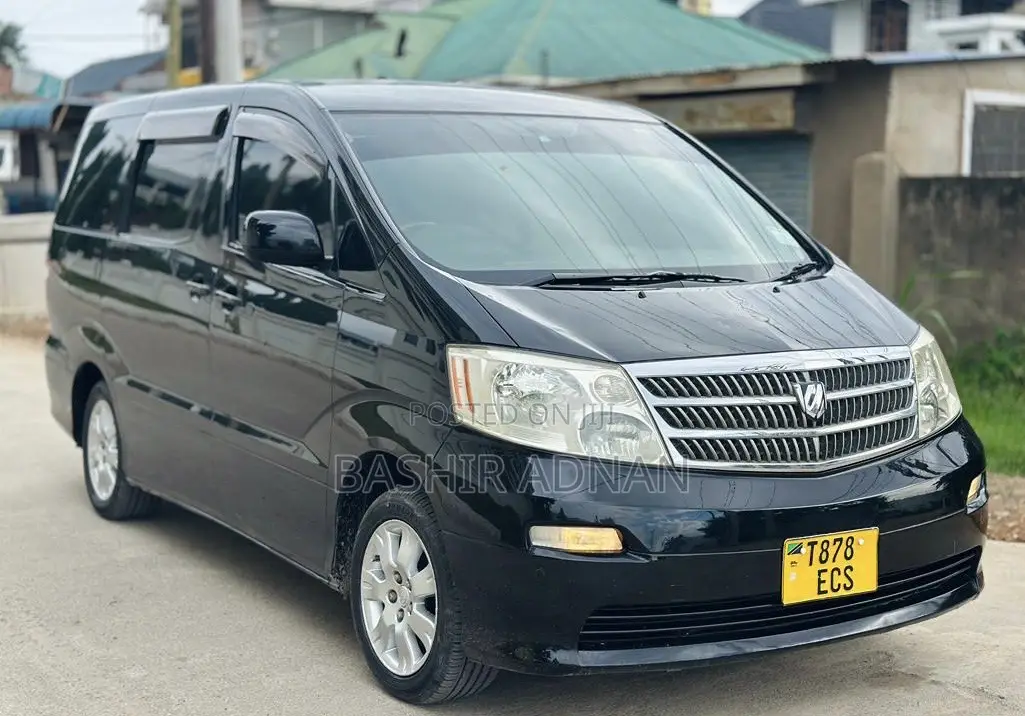 Toyota Alphard 2.4 Petrol FWD 2004 Black