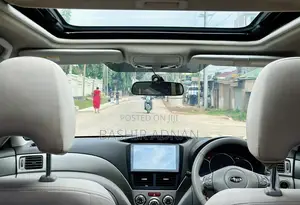 Subaru Forester 2010 Silver