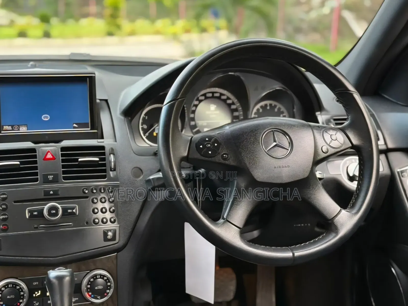 Mercedes-Benz C200 2010 White