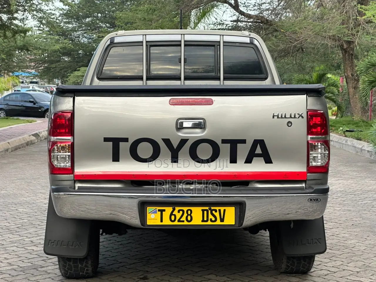 Toyota Hilux 2015 Silver