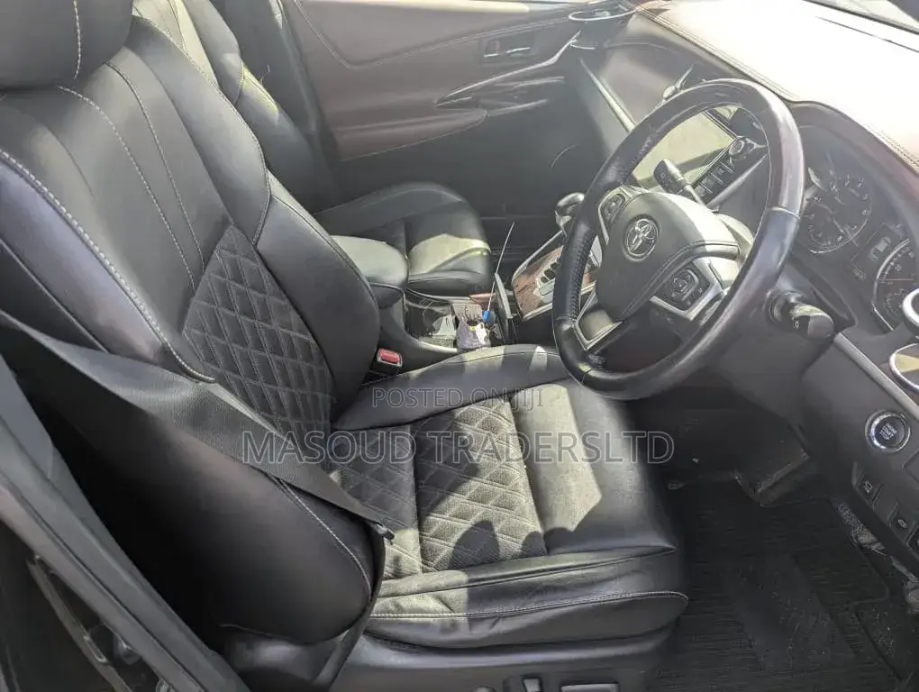 Toyota Harrier 2014 Purple