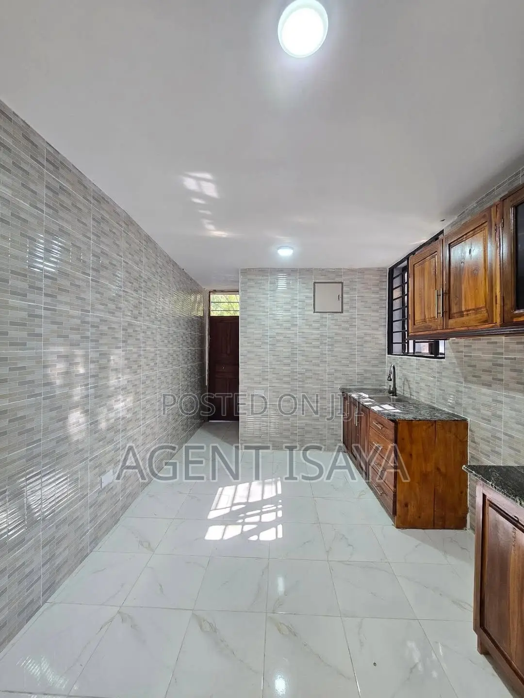 7bdrm Apartment in Masaki for rent