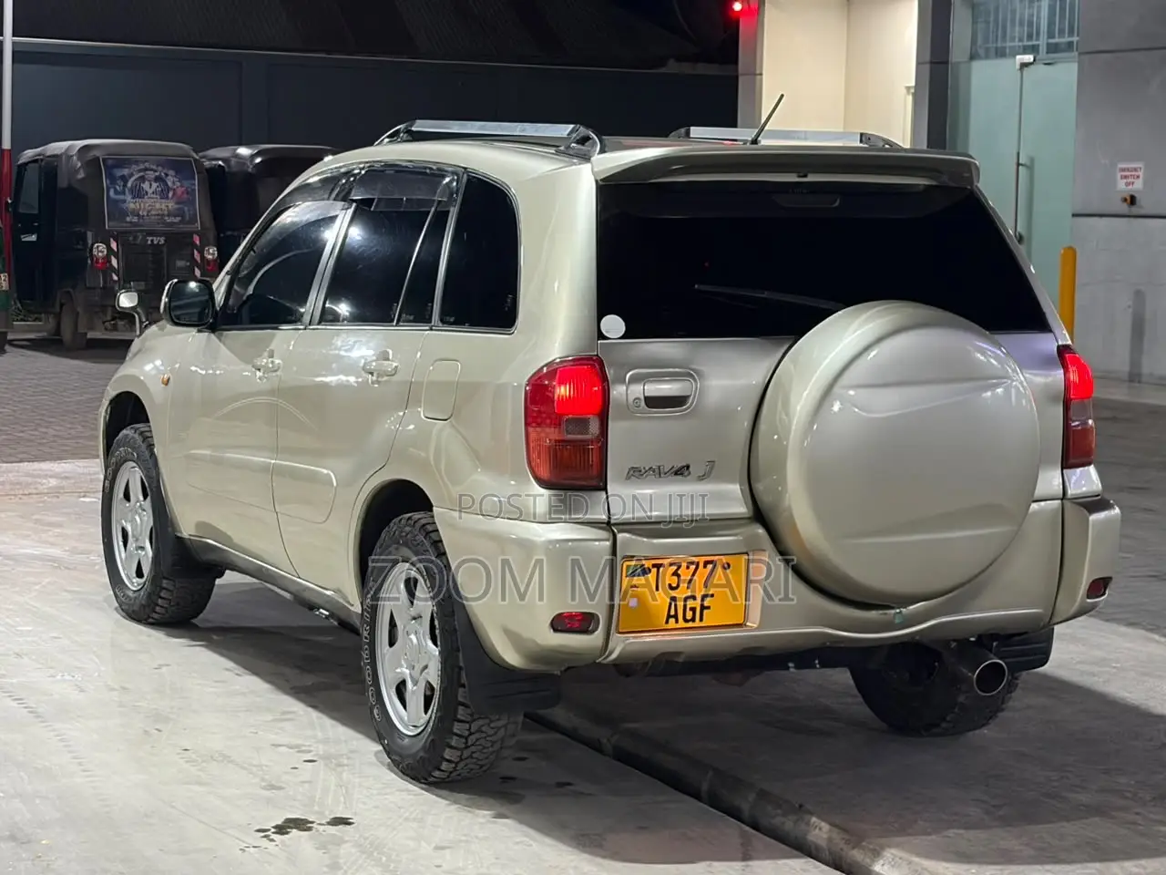 Toyota RAV4 2005 Beige