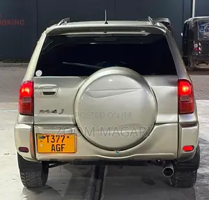 Toyota RAV4 2005 Beige