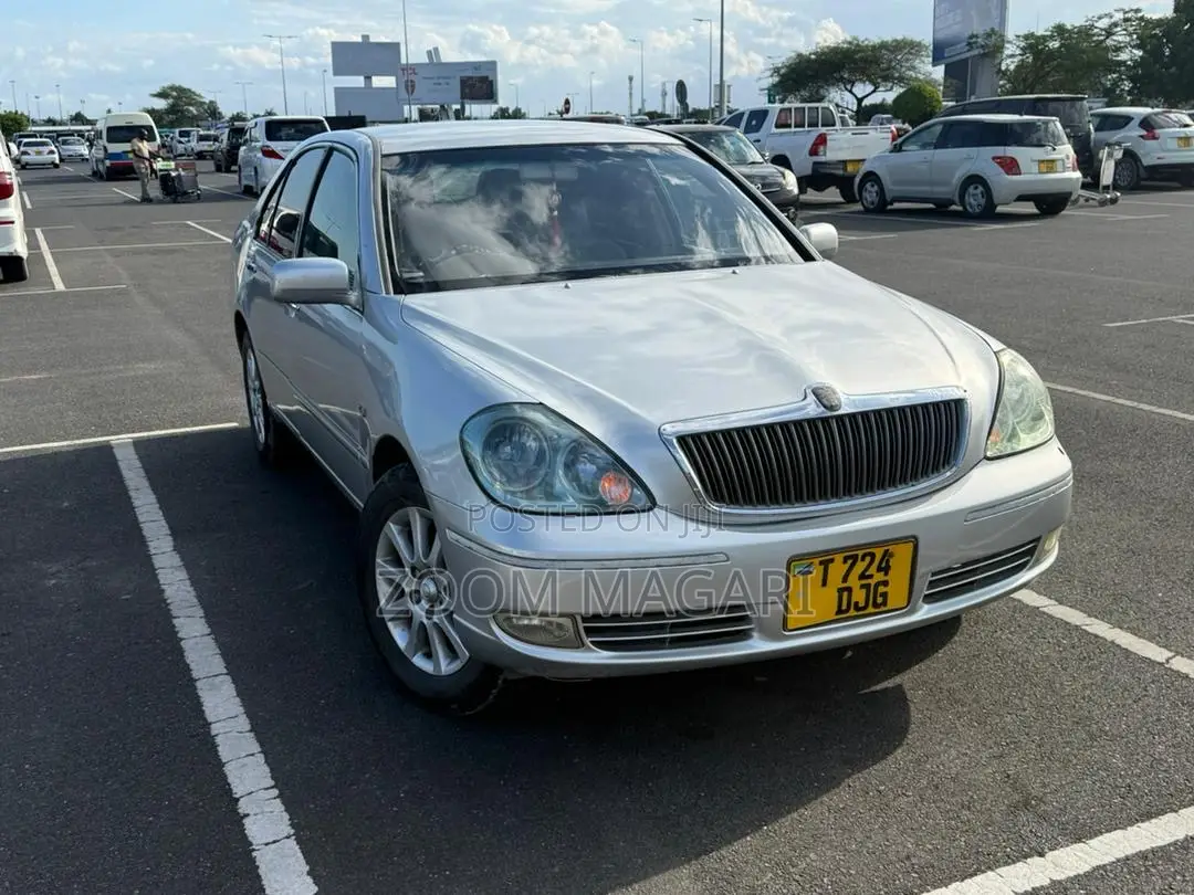 Toyota Brevis 2004 Silver