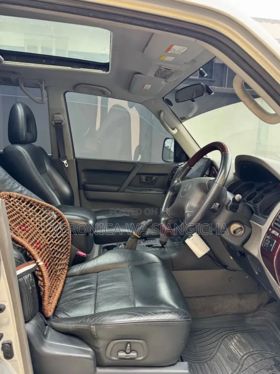Mitsubishi Pajero 2000