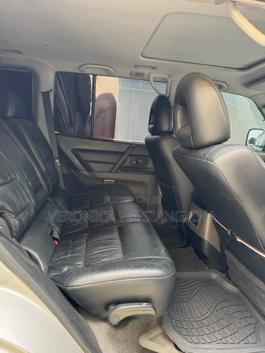 Mitsubishi Pajero 2000