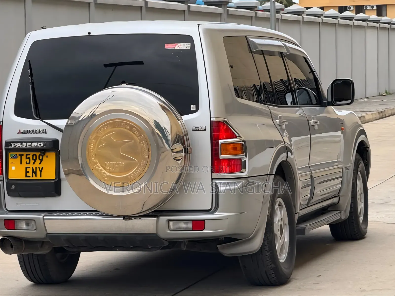 Mitsubishi Pajero 2000