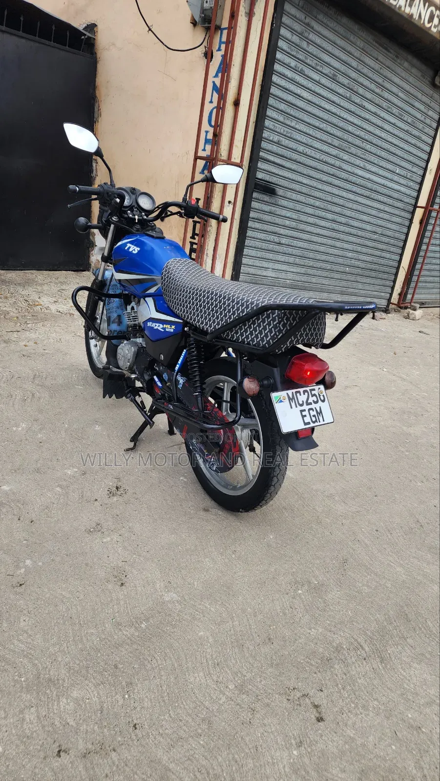 New TVS HLX 125 2024 Blue
