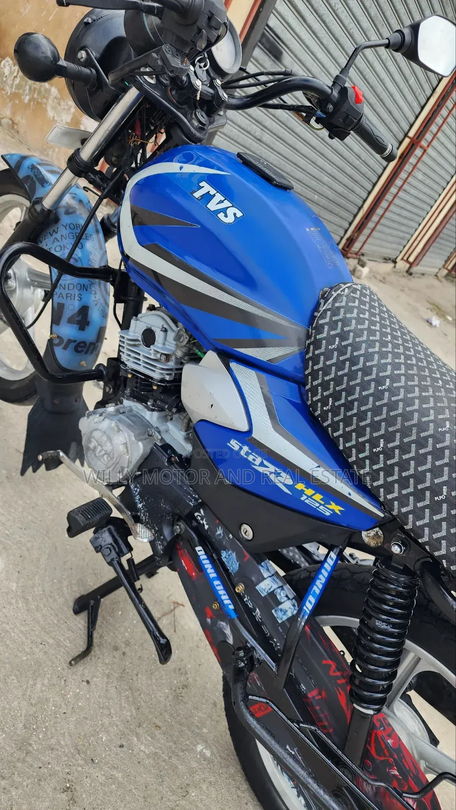 New TVS HLX 125 2024 Blue