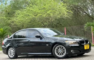 BMW 3 Series 2012 Black