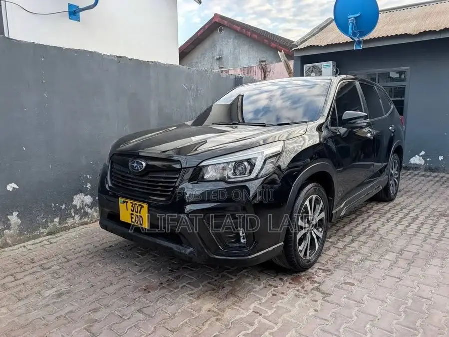 Subaru Forester 2021 Black