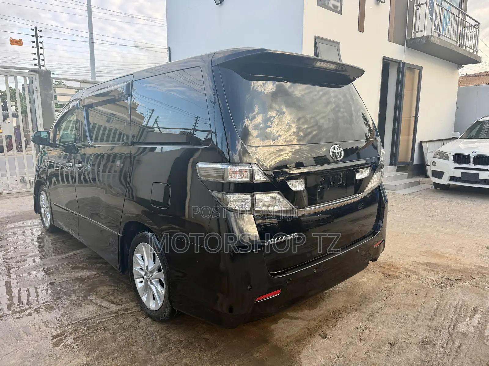 Toyota Alphard 2.4 Petrol FWD 2009 Black