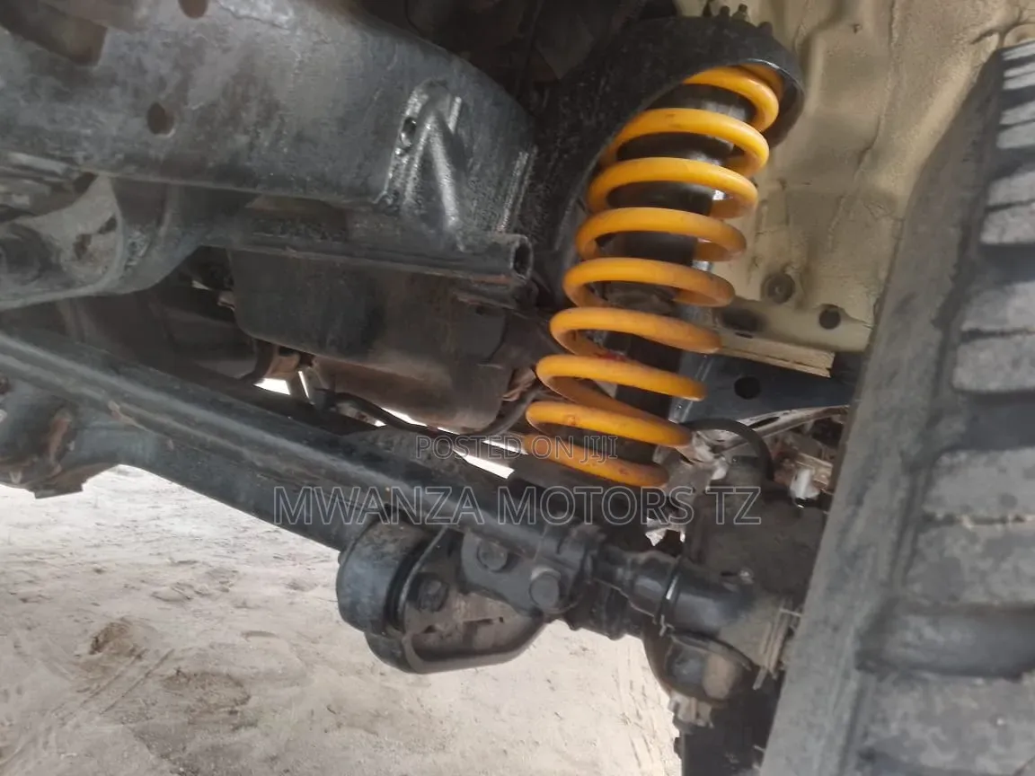 Toyota Land Cruiser 2003 Beige