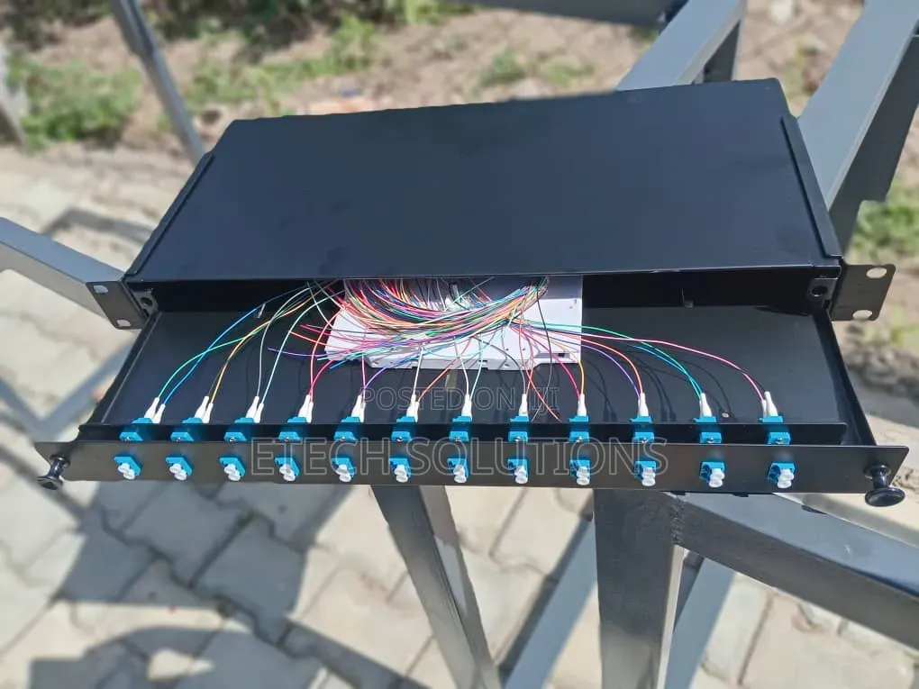 Fiber Patch Panel 12 Core With Lc/Upc Coupler, Duplex