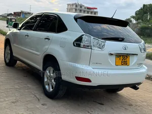 Toyota Harrier 2010 White