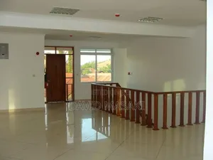 8bdrm House in Office Building, Kinondoni for rent