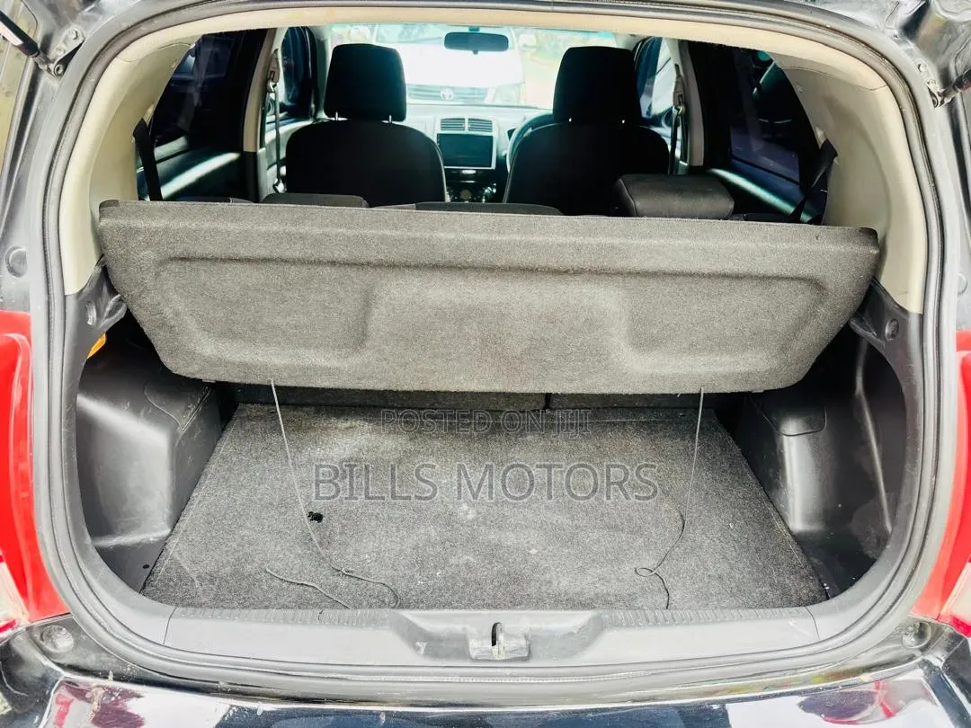 Toyota IST 2008 Black