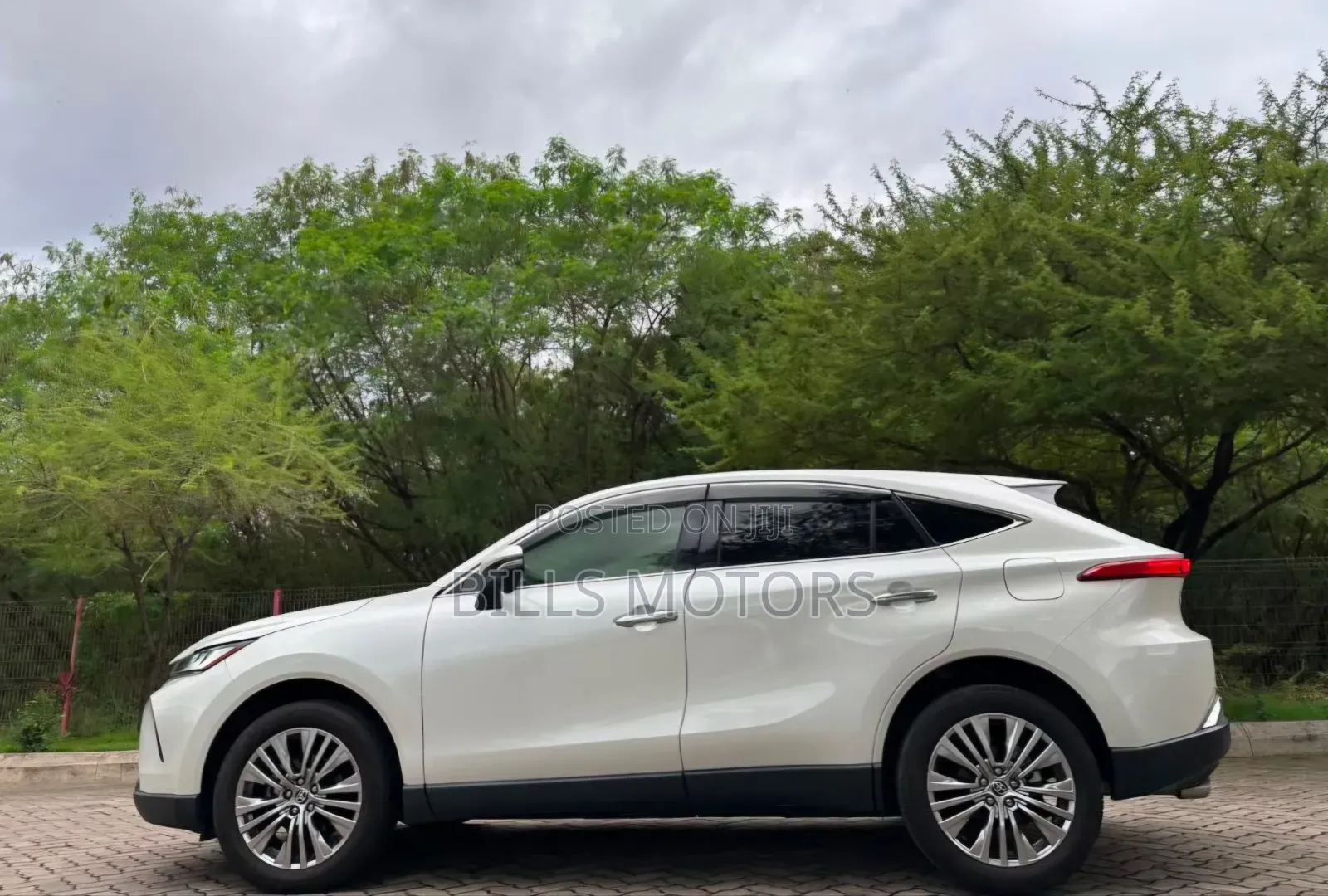Toyota Harrier 2020 White