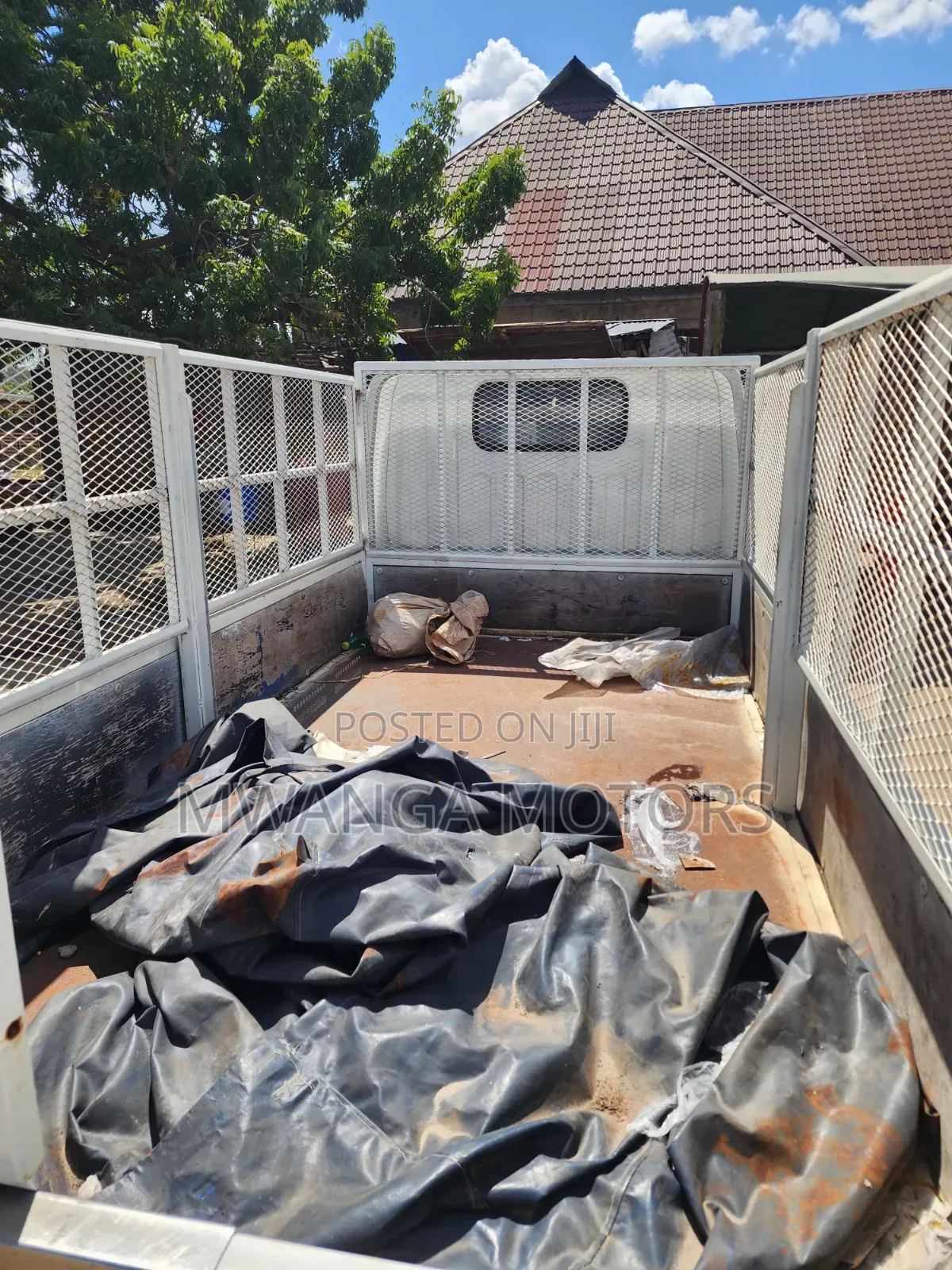 Mitsubishi Canter 2 Ton