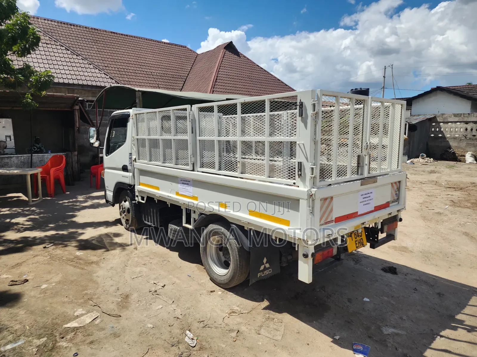 Mitsubishi Canter 2 Ton