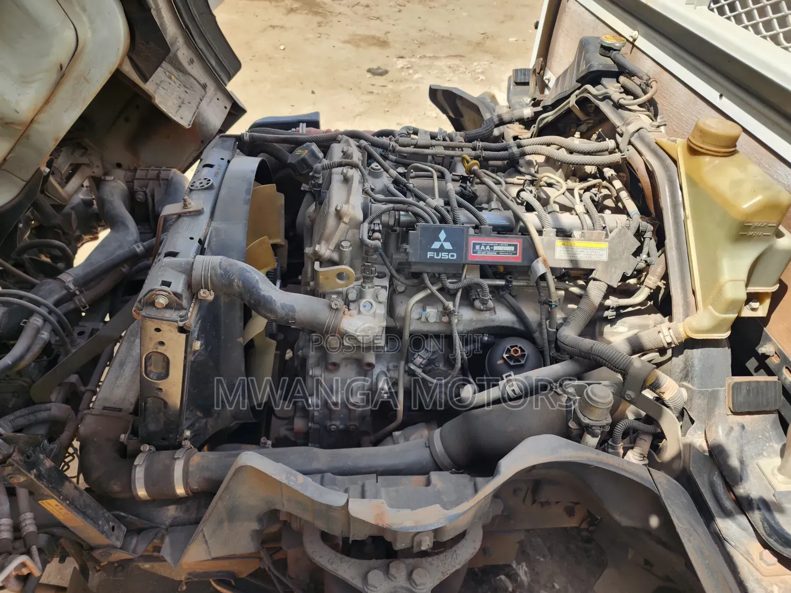 Mitsubishi Canter 2 Ton