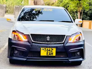 Toyota Crown 2006