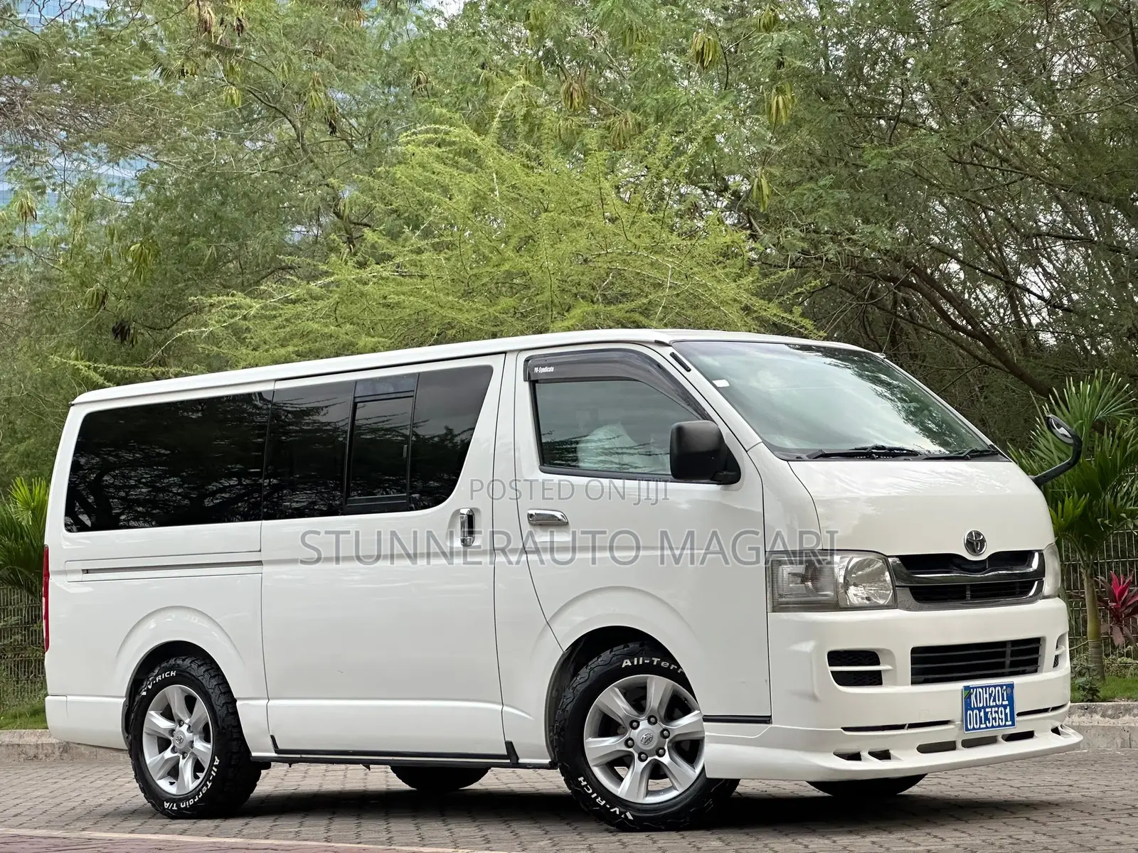 Toyota HiAce 2008 White
