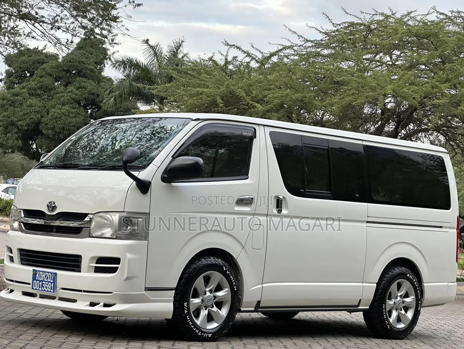 Toyota HiAce 2008 White