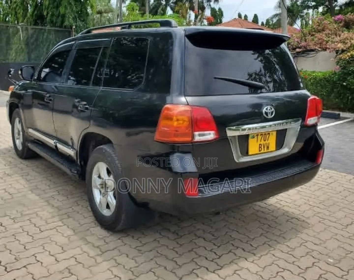 Toyota Land Cruiser 2009 Black