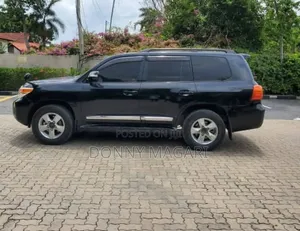 Toyota Land Cruiser 2009 Black