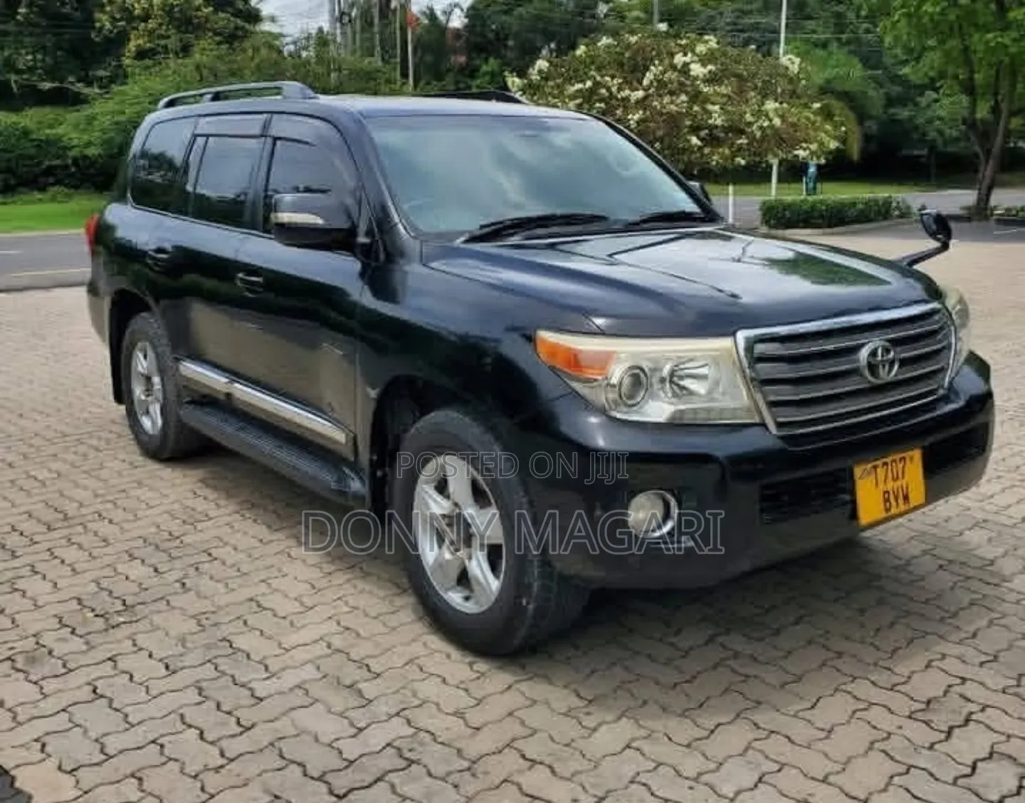 Toyota Land Cruiser 2009 Black