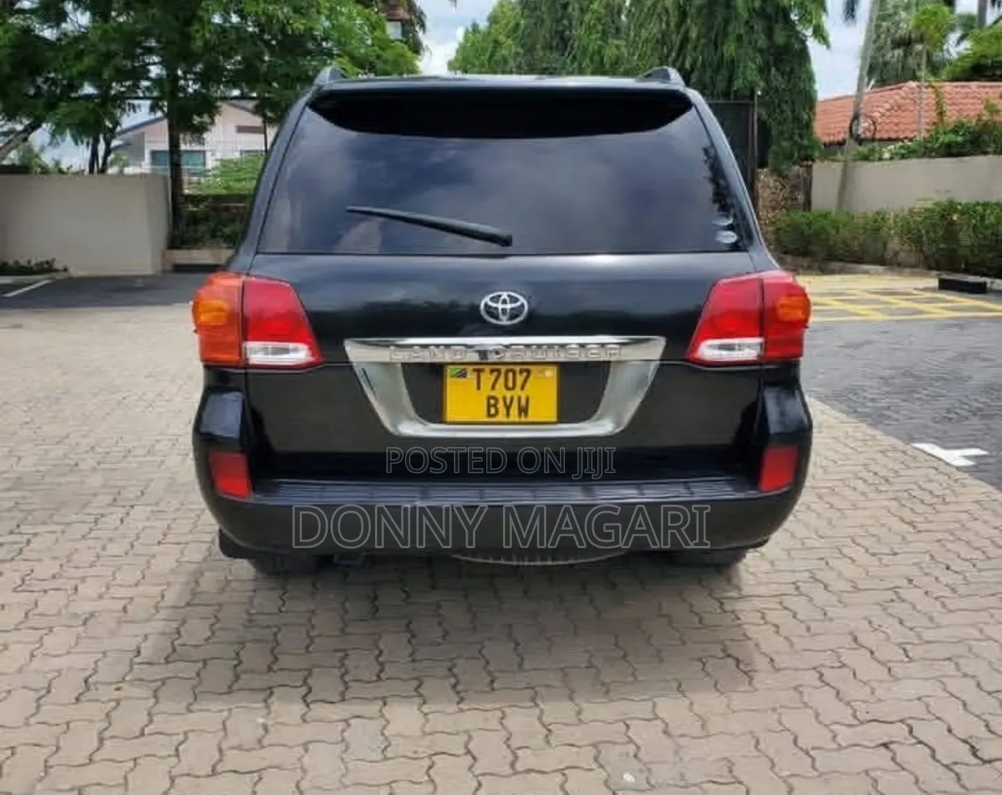 Toyota Land Cruiser 2009 Black