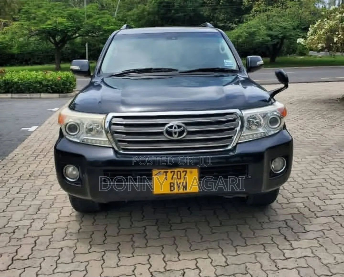 Toyota Land Cruiser 2009 Black