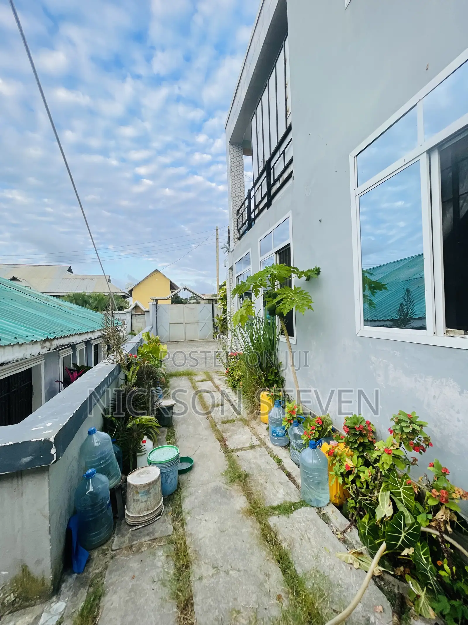 3bdrm Apartment in Saranga, Kimara for sale