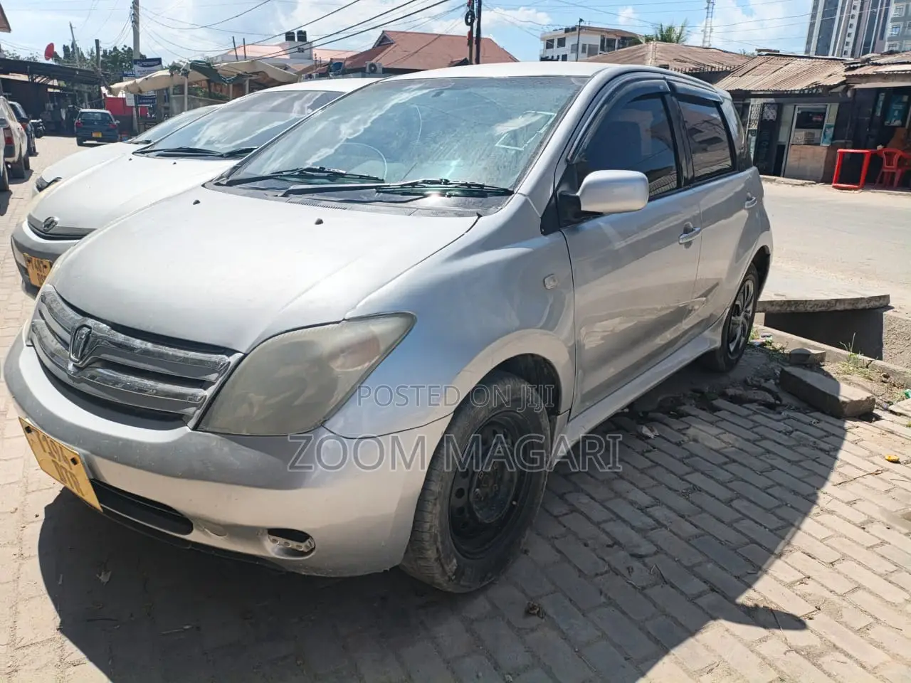 Toyota IST 2003 Silver