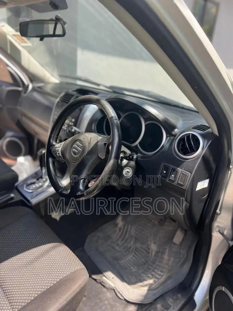 Suzuki Grand Vitara 2008 Silver