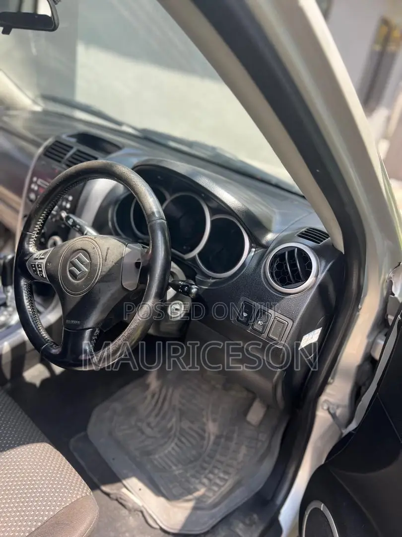 Suzuki Grand Vitara 2008 Silver