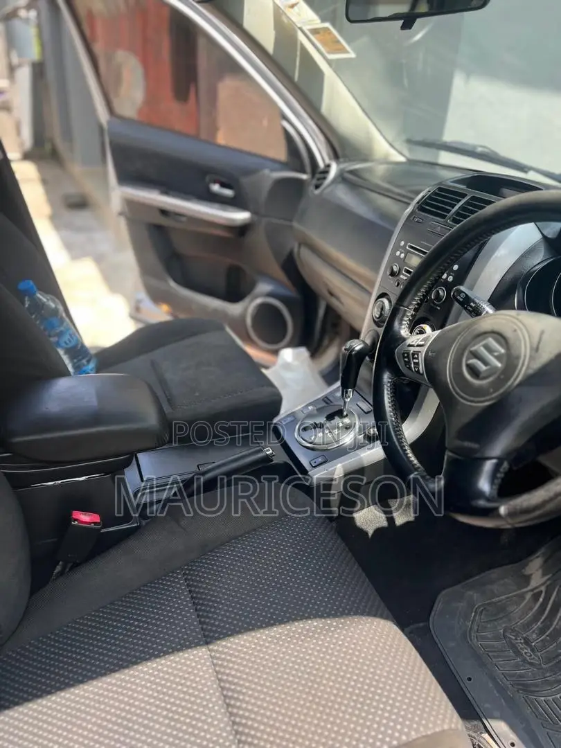 Suzuki Grand Vitara 2008 Silver