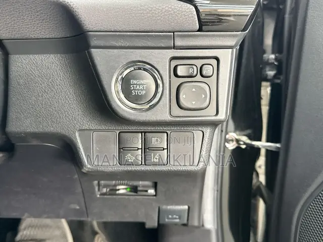 Toyota Corolla Fielder 1.5 Petrol AWD 2015 Black