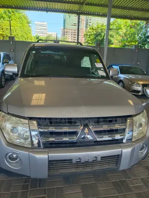 Mitsubishi Pajero 2007 Silver