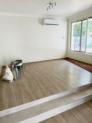 6bdrm Apartment in Oyster Bay for rent