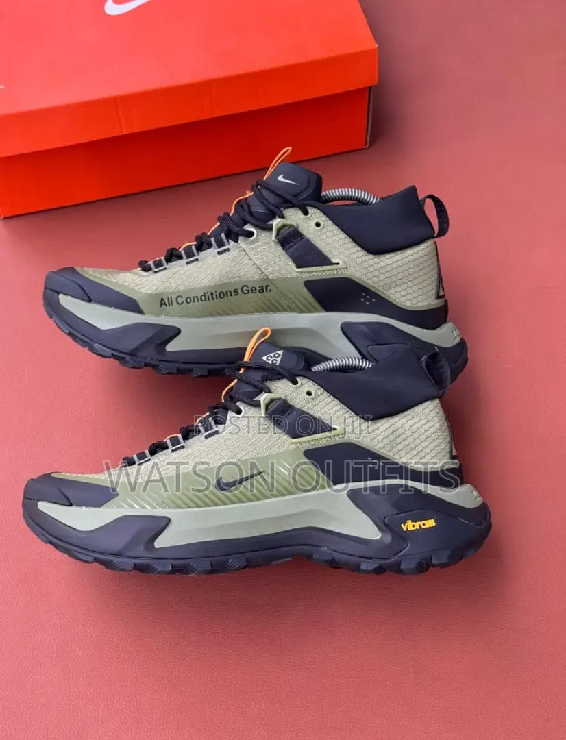 Goretex Vibrant Men's Leather Shoes Materials Class A