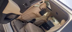 Toyota Land Cruiser 2024 White